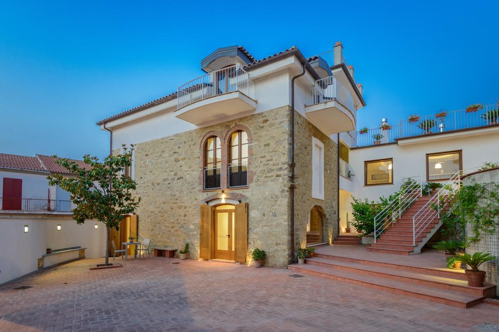 La Bifora B&B Ogliastro Cilento Zewnętrze zdjęcie